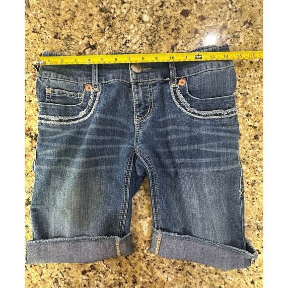 VINTAGE 80’s Seven 7 Women’s Size 27 Blue Denim Bermuda Shorts Embroidered Logo - Picture 13 of 16